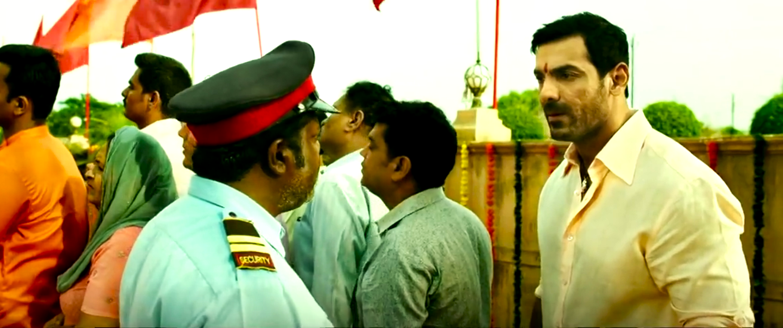 The Real Faithfuls Always Make Time For Worship, Unlike Hindus (Mumbai Saga)